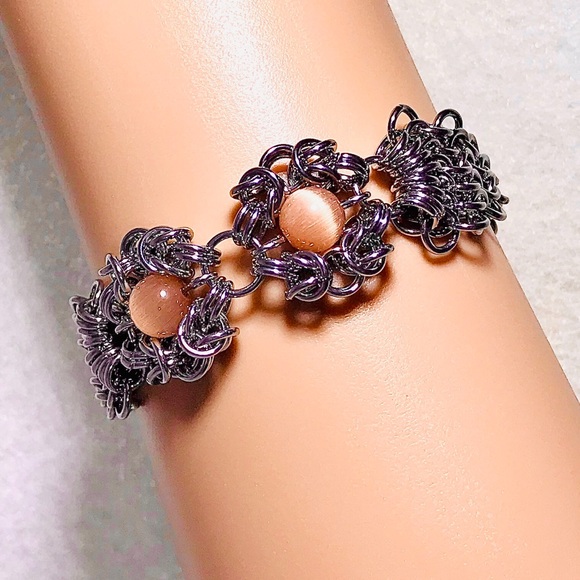 Artisan Cats Eye and Stainless Steel Bracelet - Picture 2 of 4